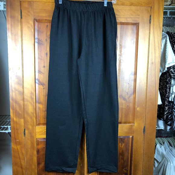 NEW CW Classics Cozy Black Cotton Blend French Terry 2 Piece Set Athleisure - Picture 4 of 16